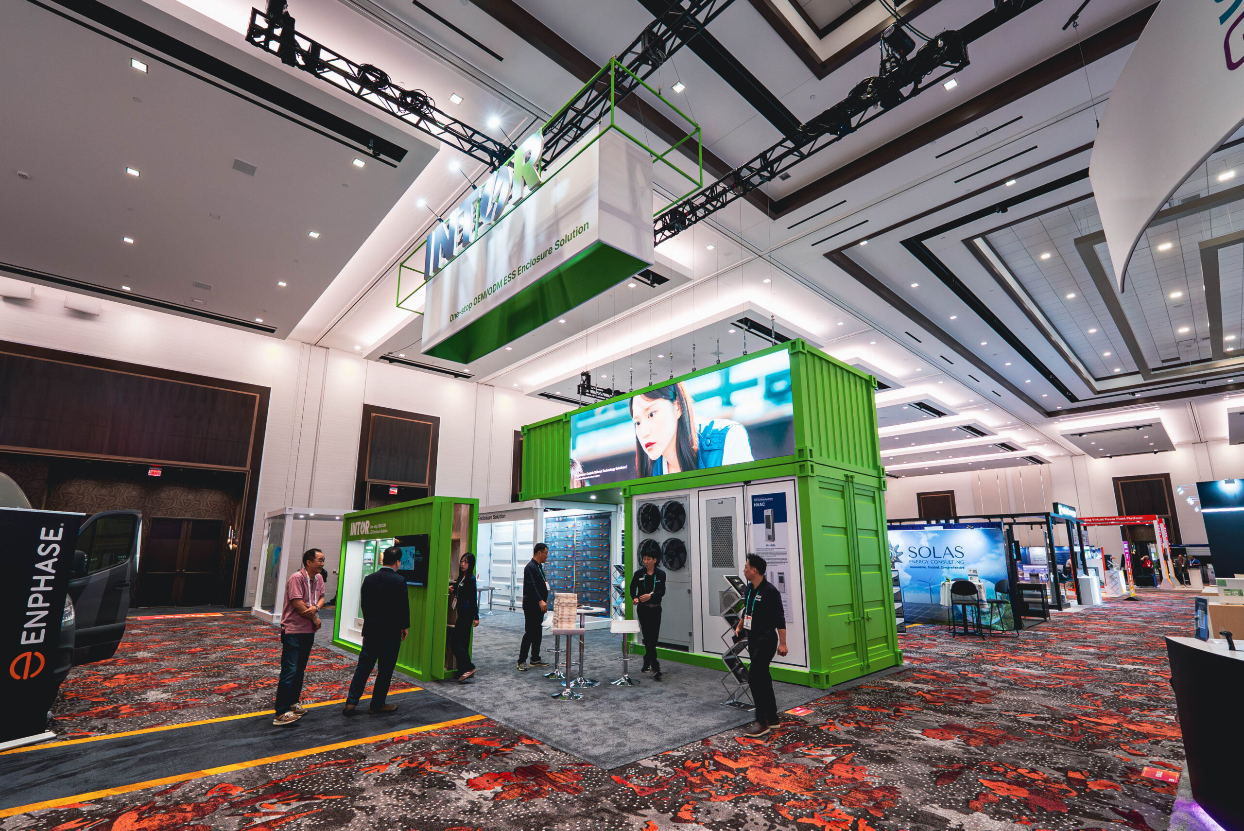 INTO-R trade show exhibit by Beaver XP