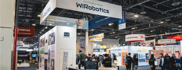WI Robotics trade show booth